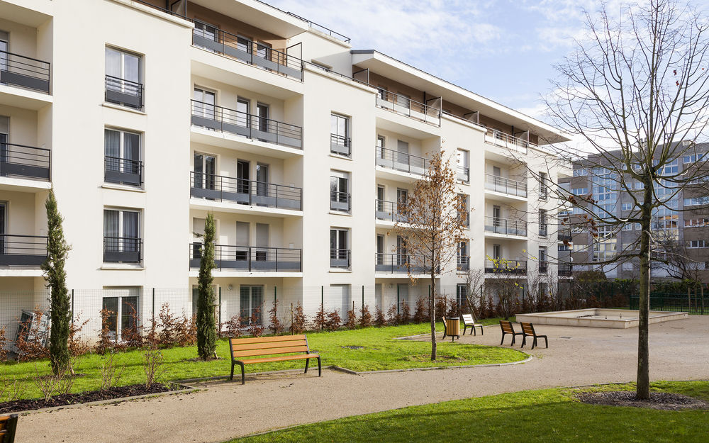 Comfort Suites Le-Port-Marly Paris Ouest Льо Порт-Марли Екстериор снимка